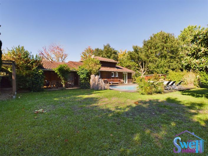 Image No.1-4 Bed House for sale