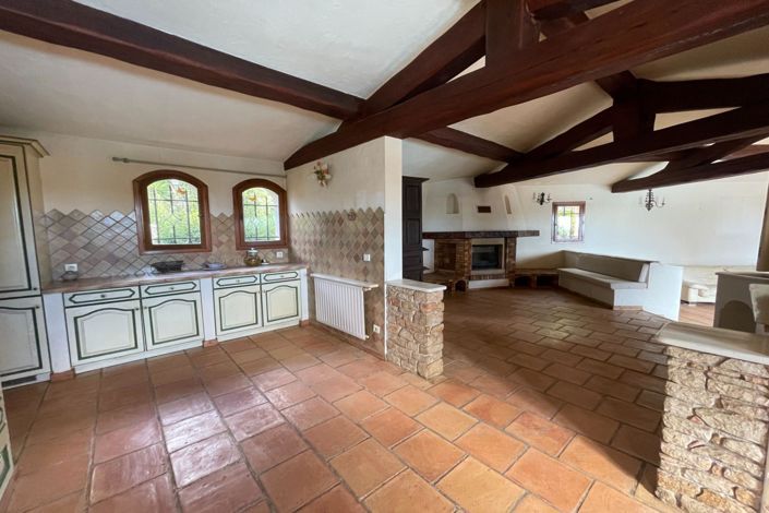 Image No.16-4 Bed House for sale