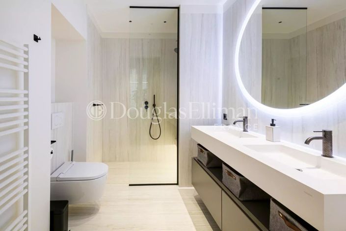 Image No.11-4 Bed Apartment for sale