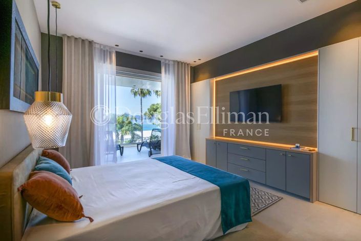 Image No.6-4 Bed Apartment for sale