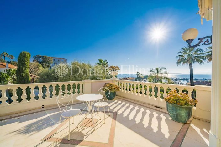 Image No.5-5 Bed House for sale