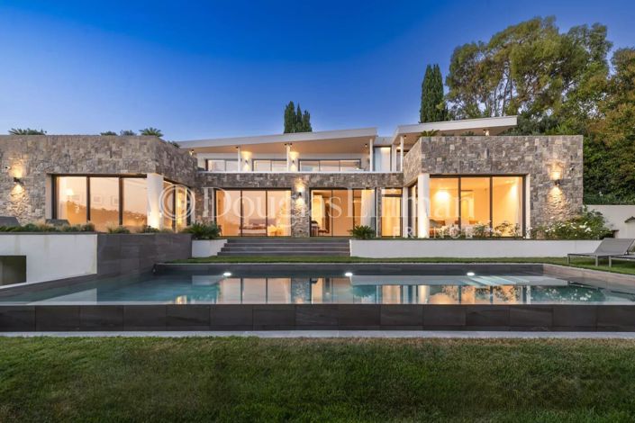 Image No.27-5 Bed House for sale