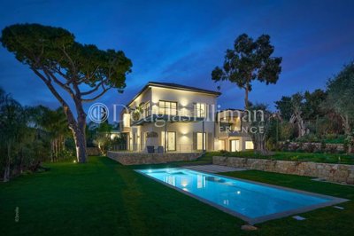 1 - Cannes, House