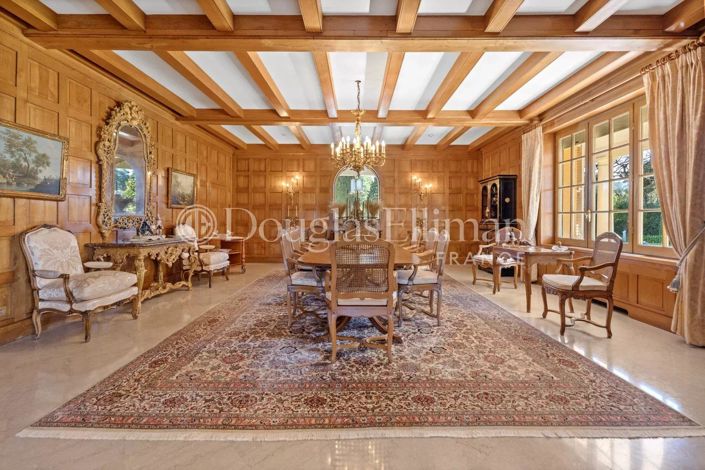 Image No.11-6 Bed House for sale