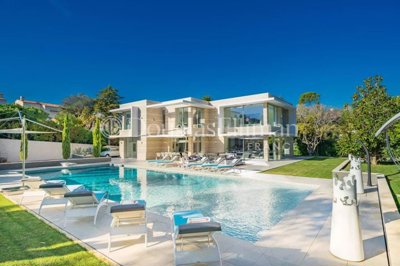 Maison de 6 chambres à vendre à Antibes