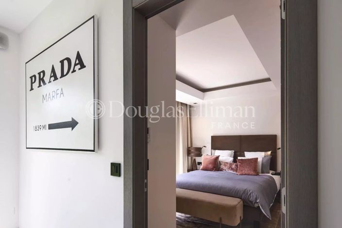 Image No.11-5 Bed House for sale