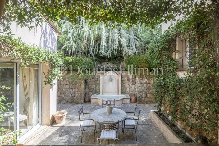 Image No.3-Maison de 4 chambres à vendre à Le Cannet