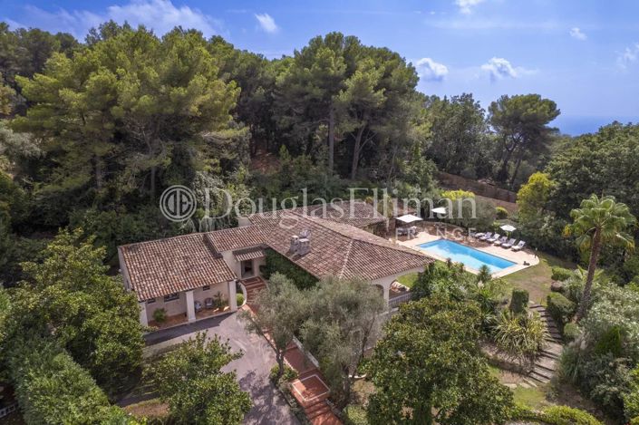 Image No.9-Maison de 4 chambres à vendre à Le Cannet