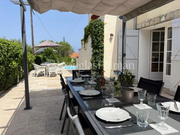 Image No.7-4 Bed House for sale