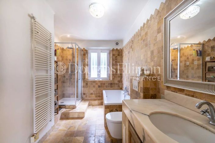 Image No.7-3 Bed House for sale