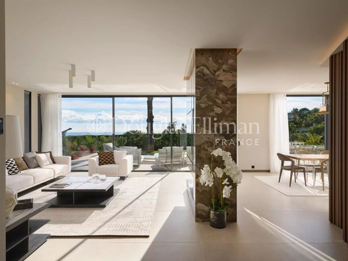 Image No.7-5 Bed House for sale