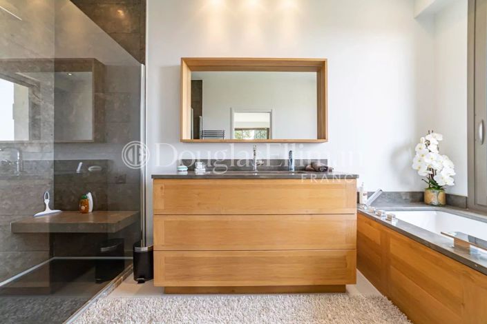 Image No.11-Maison de 5 chambres à vendre à Cannes