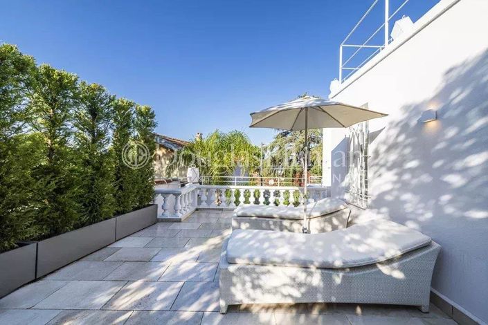 Image No.10-4 Bed House for sale