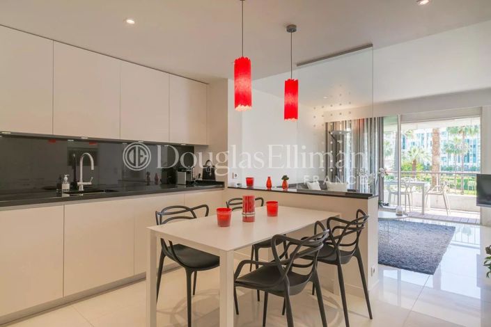 Image No.3-3 Bed Apartment for sale