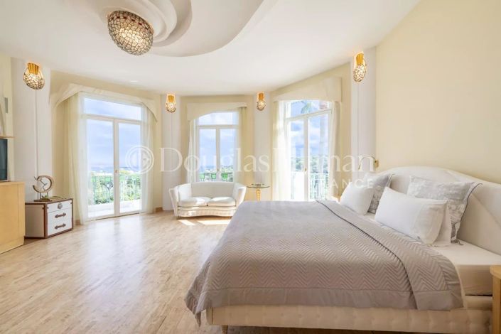 Image No.7-Maison de 13 chambres à vendre à Antibes