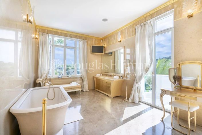 Image No.8-Maison de 13 chambres à vendre à Antibes