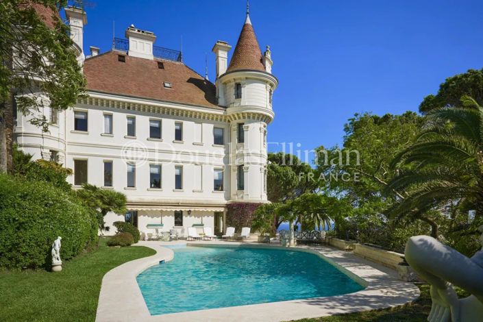 Image No.11-8 Bed House for sale