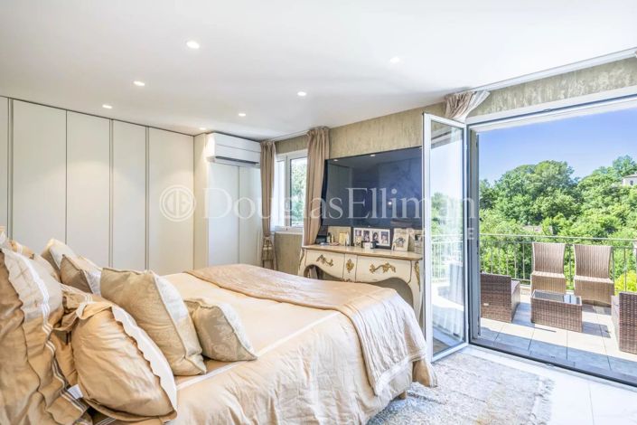 Image No.6-Maison de 7 chambres à vendre à Roquefort-les-Pins