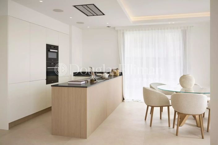 Image No.7-Appartement de 2 chambres à vendre à Cannes