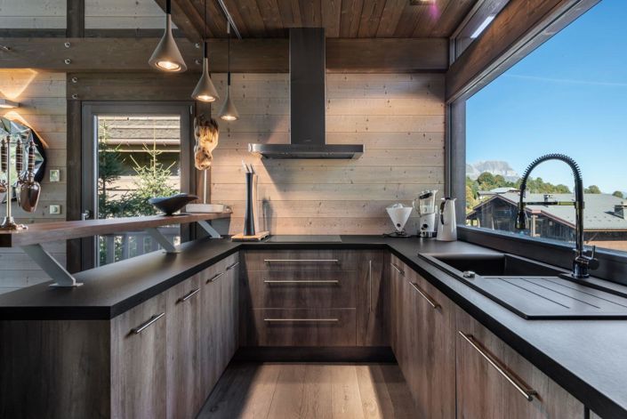 Image No.14-4 Bed Property for sale