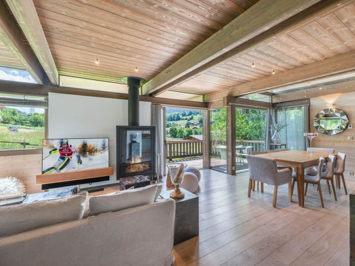 Image No.16-4 Bed Property for sale