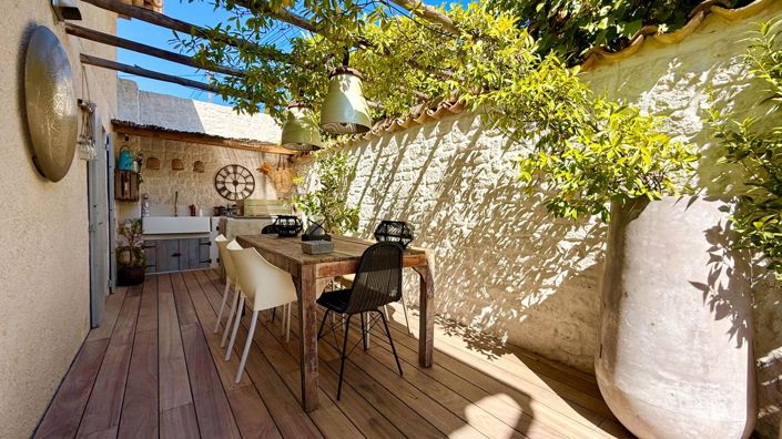 Image No.4-2 Bed House for sale