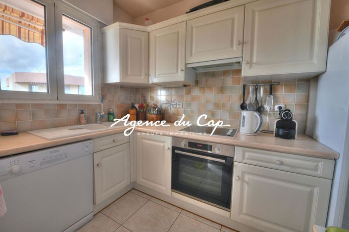 Image No.11-2 Bed Apartment for sale