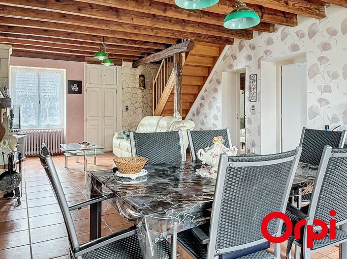 Image No.17-4 Bed House for sale