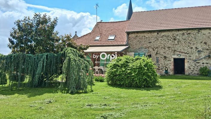 Image No.2-Maison de 4 chambres à vendre à Saint-Angel