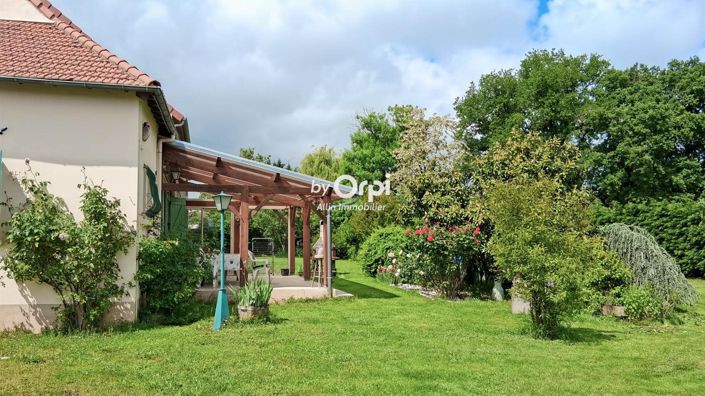 Image No.22-Maison de 4 chambres à vendre à Saint-Angel