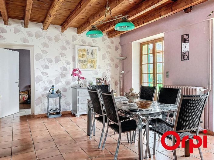 Image No.9-Maison de 4 chambres à vendre à Saint-Angel