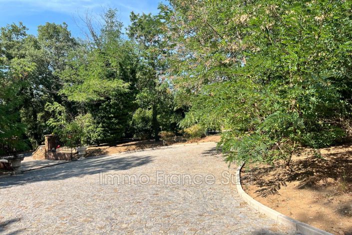 Image No.5-3 Bed House for sale