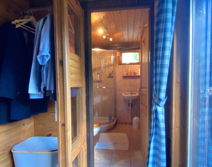 Image No.12-5 Bed House for sale