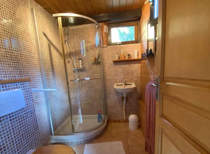 Image No.13-5 Bed House for sale