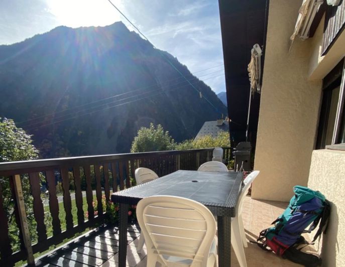 Image No.4-5 Bed House for sale