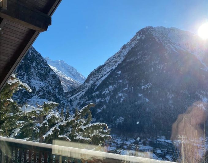 Image No.5-5 Bed House for sale