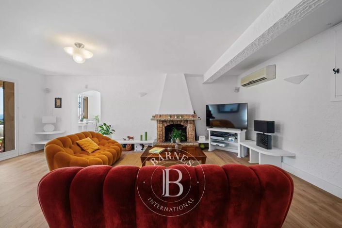 Image No.6-3 Bed Apartment for sale