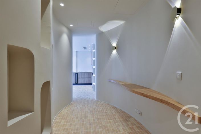 Image No.6-Appartement de 2 chambres à vendre à Nice