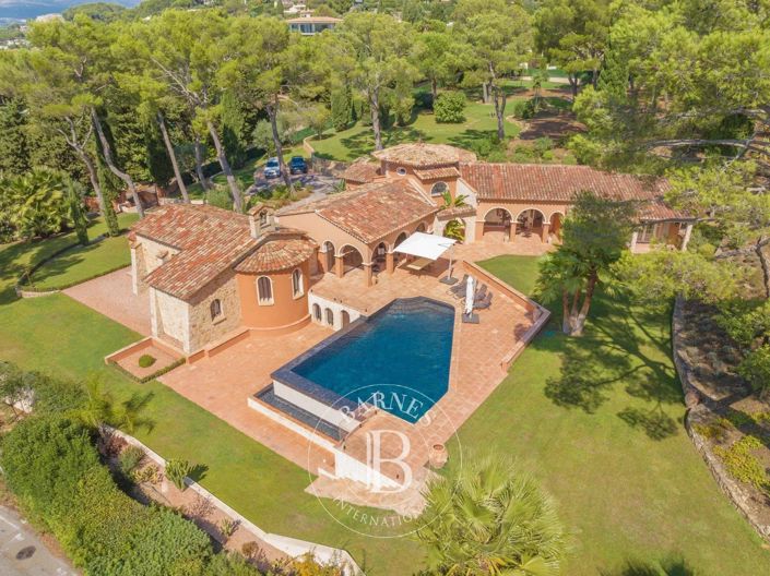 Image No.35-6 Bed House for sale