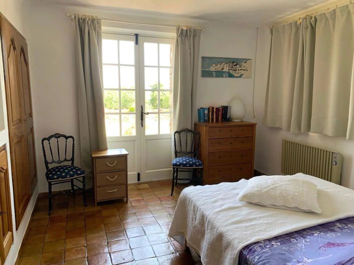 Image No.9-3 Bed House for sale