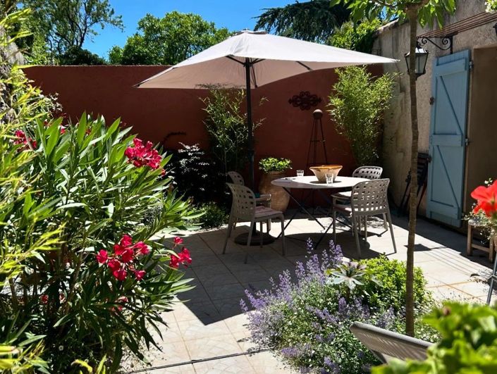 Image No.1-2 Bed House for sale