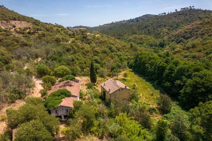 Image No.2-10 Bed House for sale