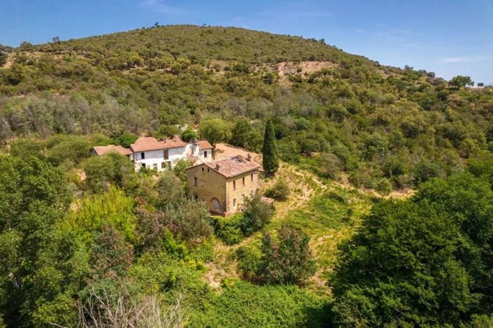 Image No.4-10 Bed House for sale