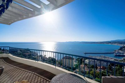 Appartement de 3 chambres à vendre à Antibes
