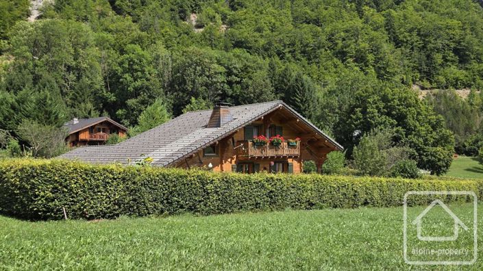 Image No.43-2 Bed Property for sale