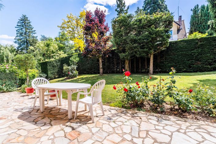 Image No.4-5 Bed House for sale