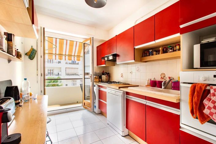 Image No.1-2 Bed Apartment for sale