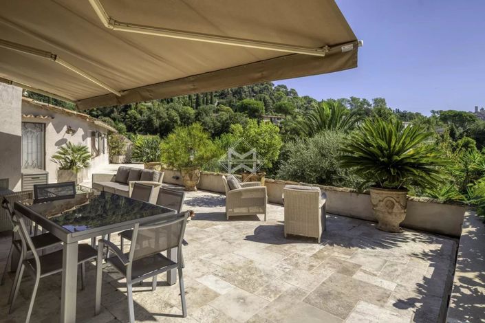 Image No.16-5 Bed House for sale