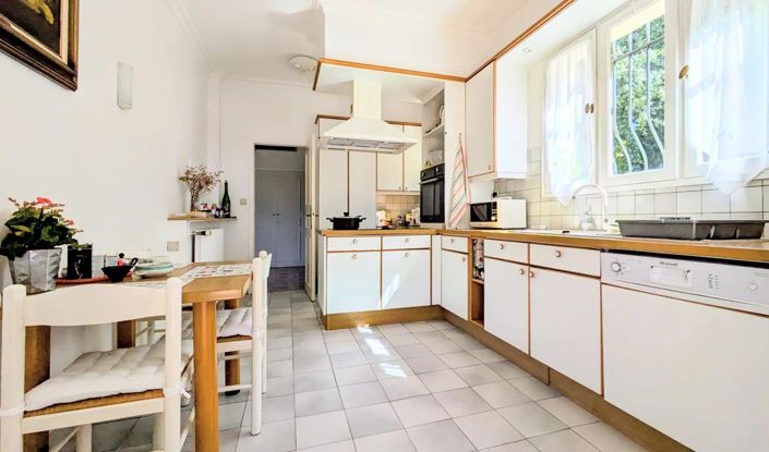 Image No.21-House for sale