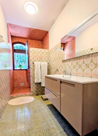 Image No.28-House for sale